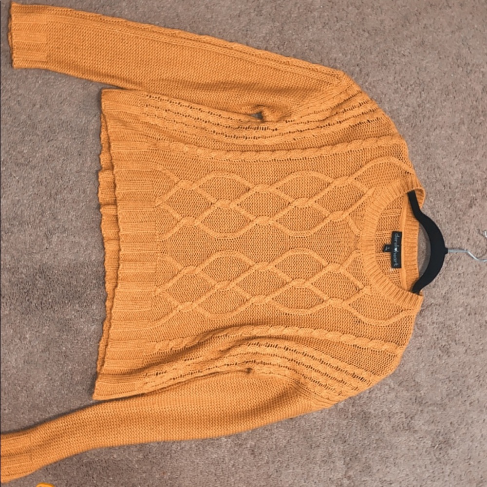 Yellow sweater